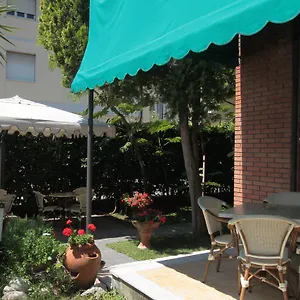 2* Hotell Vera